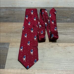 Faconnable Burgundy Tie  Blue  White Motif dots 100% Silk Gift Career Office